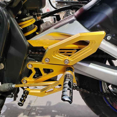 FOOT PEGS ASSEMBLY